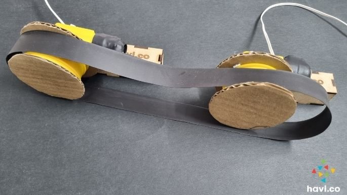 09-belt-on-wheel-conveyer-belt