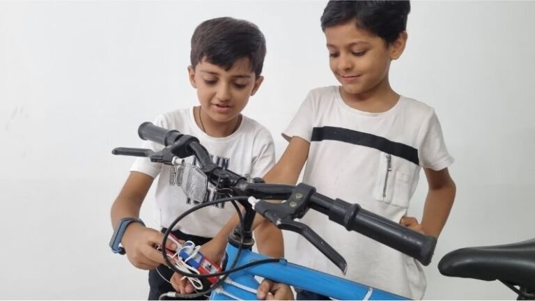 How robotics fosters teamwork amongst kids