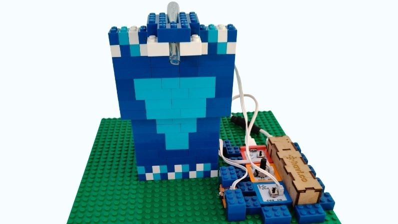 Automatic water dispenser working model using Havi Elements and Bricks